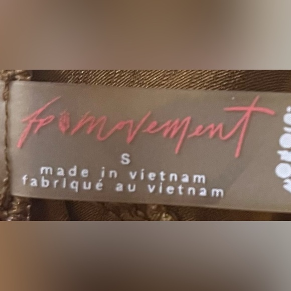 Free People Movement Tempo Long Sleeve Shirt Mustard Color Women’s Size Small - Picture 3 of 8